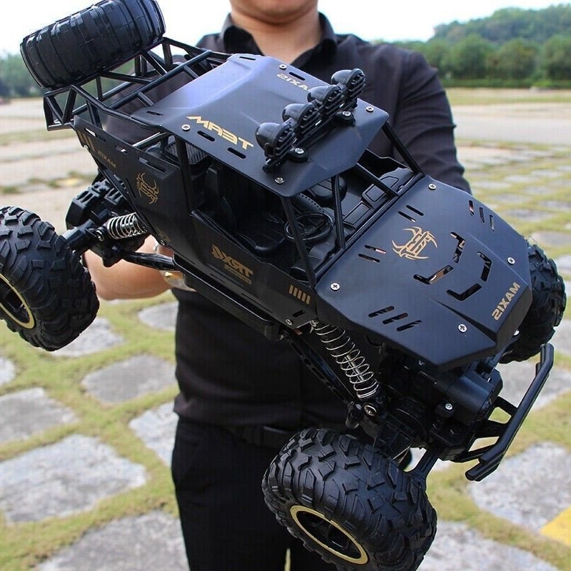 UK Rc Car Rock Crawler Rechargeable Off Road Truck 4WD , Metal Shell LED Headlights Remote Control Off Road Car Truck,Logistics Is Randomly Sent By Amazon Logistics,Royal Mail,