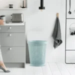 Woven Pattern Plastic Waste Bin - Image 4